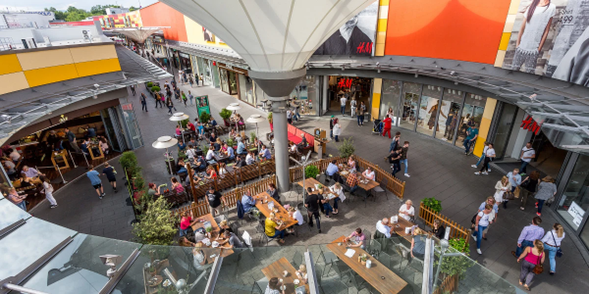 Main-Taunus-Zentrum shopping center in Frankfurt