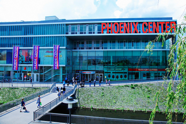 Phoenix-Center shopping center in Hamburg